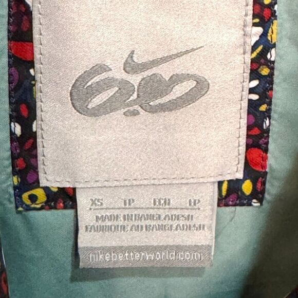 Nike Womens Puffer Vest Size XS Floral Ski 6.0 - Picture 3 of 10